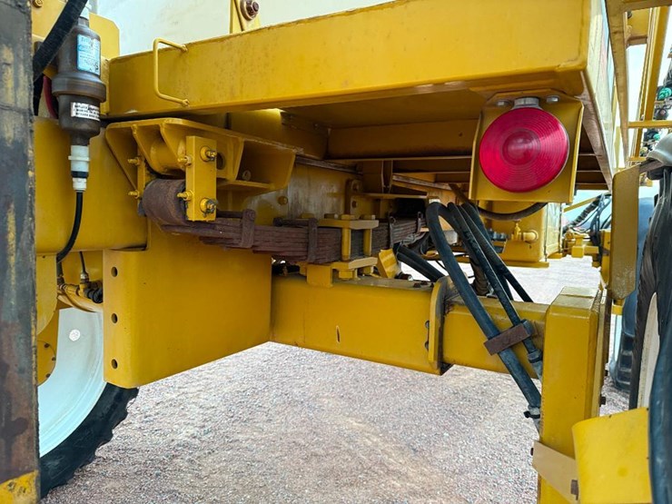 ag-chem-rogator-664-image-44