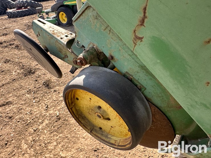 john-deere-7000-image-15