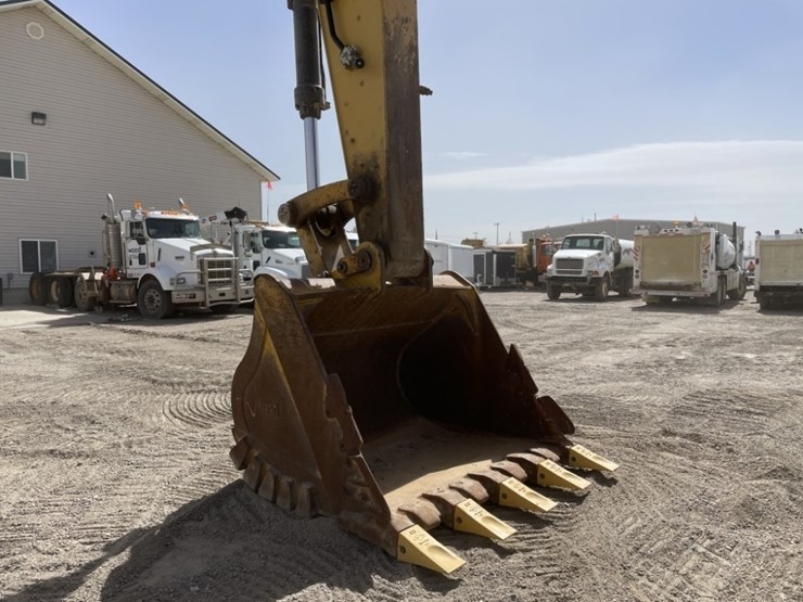 caterpillar-349fl-image-14