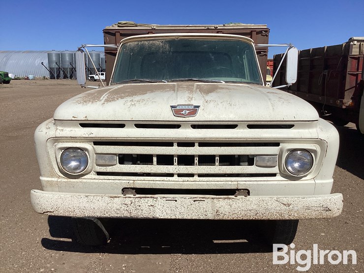 1961-ford-f600-image-2