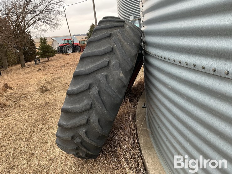 international-1586-image-7