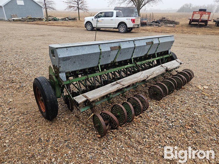 john-deere-b-image-7