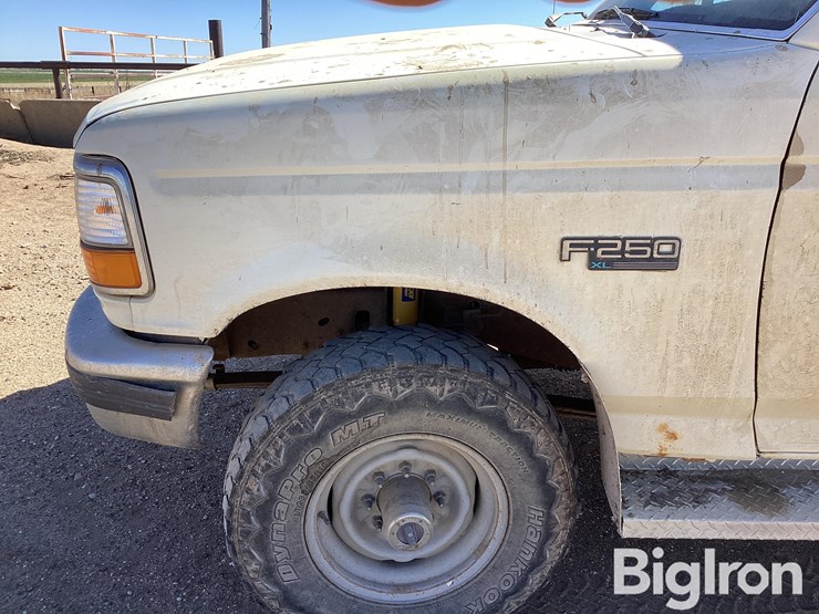 1995-ford-f250-image-12