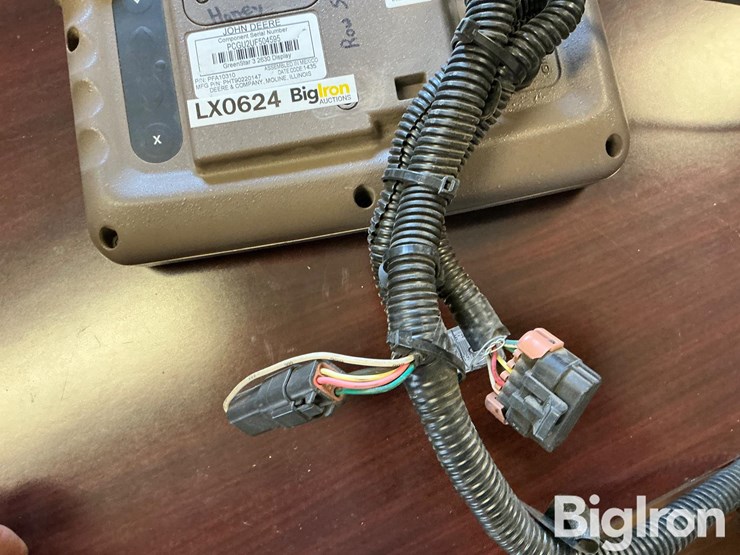 2014-john-deere-2630-image-9