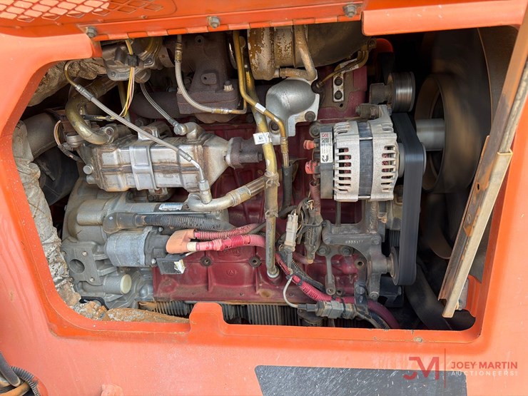 2016-jlg-6042-telehandler-image-13