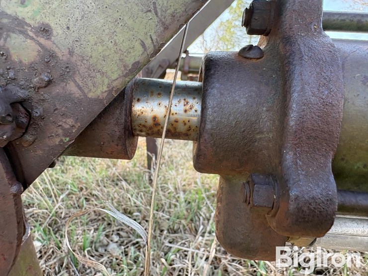 john-deere-6-image-13