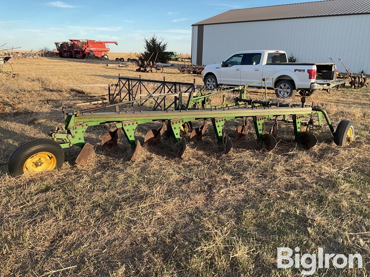 john-deere-6-image-5