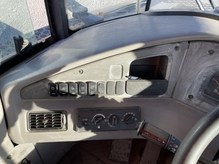 2019-volvo-a45g-image-26