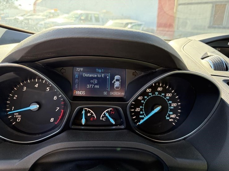 2014-ford-escape-image-15