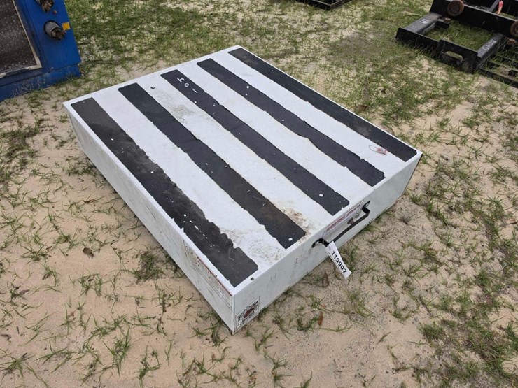 104---weather-gaurd-pack-rat-tool-box-image-2