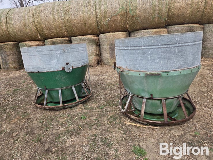 osborn-livestock-feeders-image-2