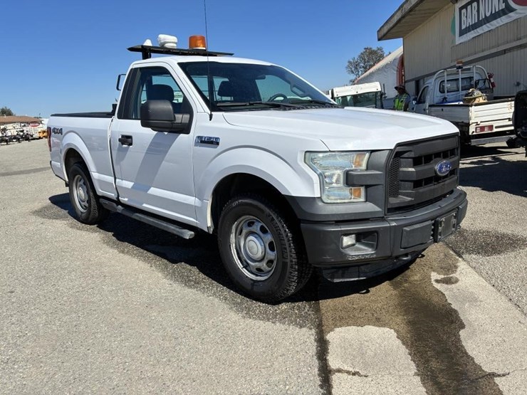2015-ford-f150-image-2