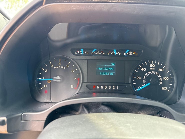 2017-ford-f150-xl-image-18