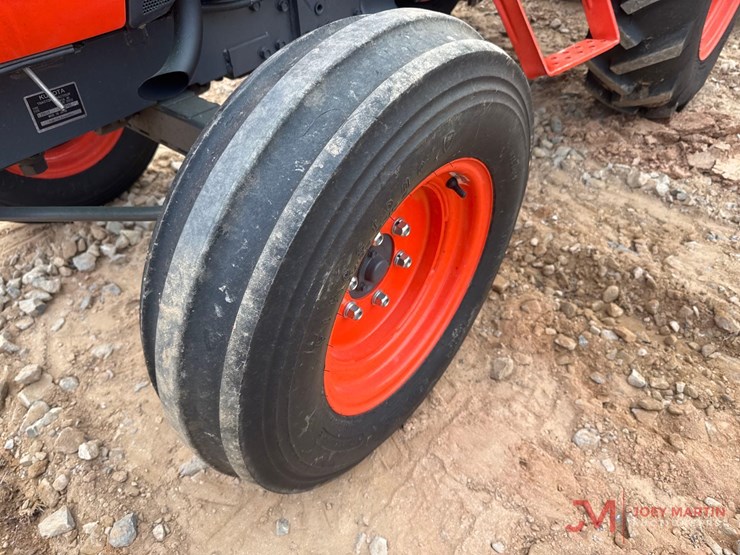 kubota-l2501-image-12