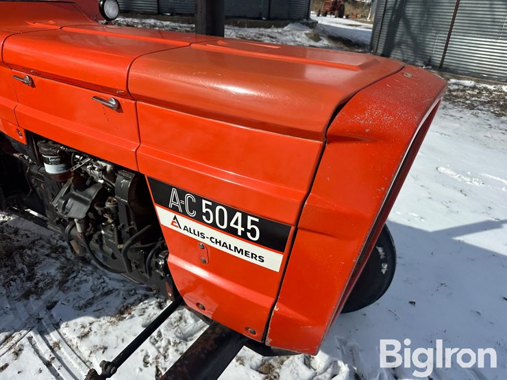 1983-allis-chalmers-5045-image-16