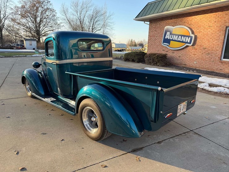 1937-chevrolet-pickup-image-3