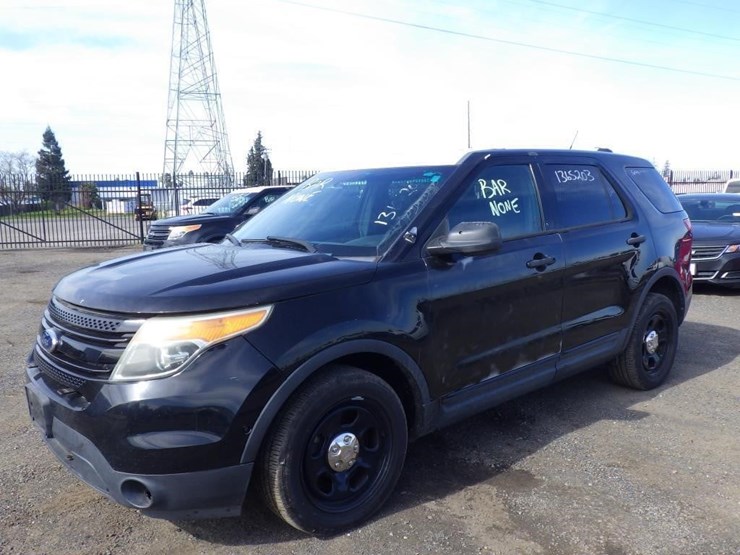 2013-ford-explorer-image-2