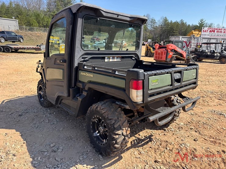 2019-john-deere-xuv-835m-utv-image-3