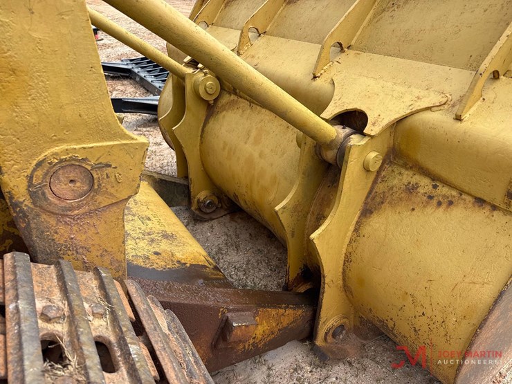 caterpillar-977l-image-16