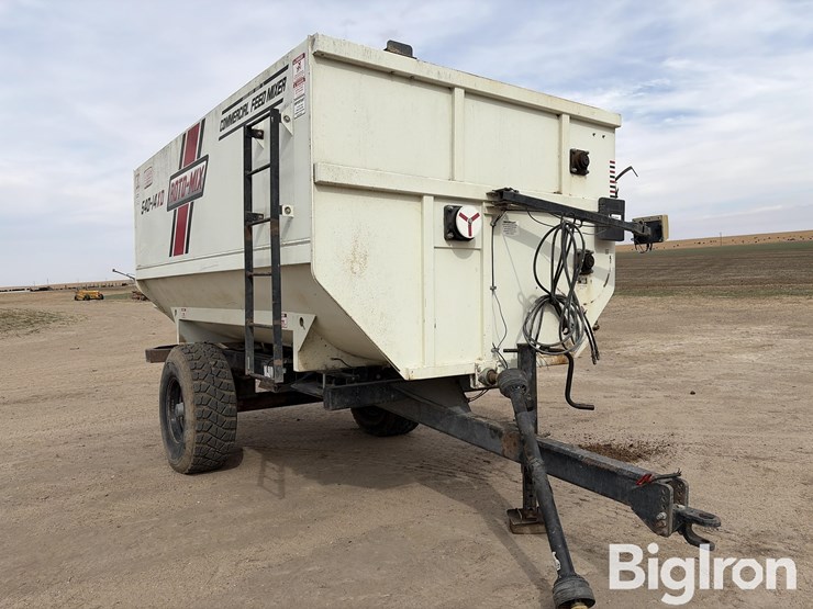 roto-mix-540-14xd-feed-wagon-image-3