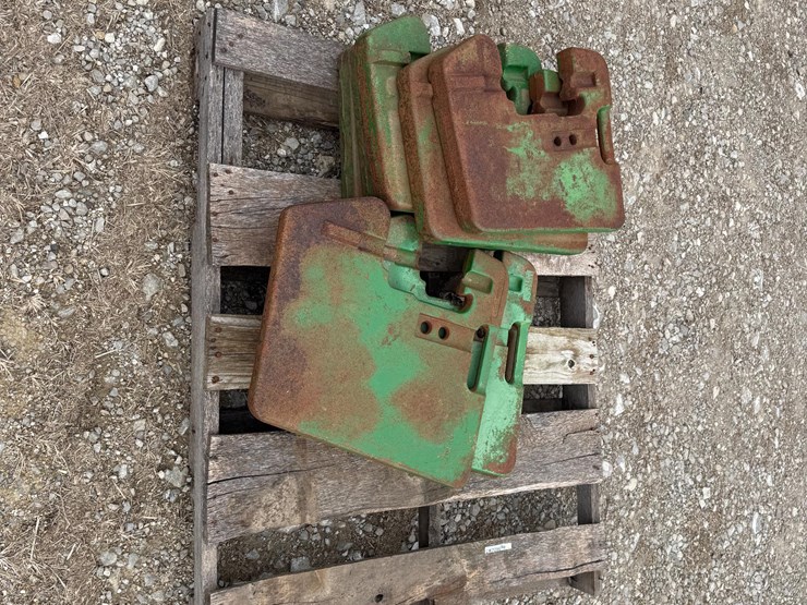john-deere-suitcase-weights-image-10