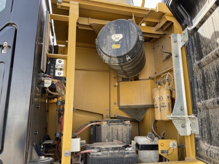 caterpillar-349fl-image-37