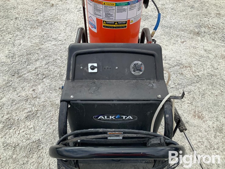 alkota-420x4-power-washer-image-11