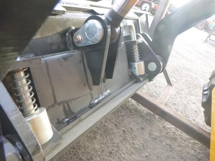 2026-sdlool-sl360t-skid-steer-track-loader-image-10