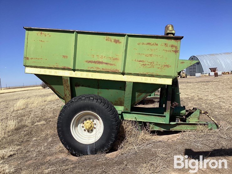 john-deere-1210-image-4