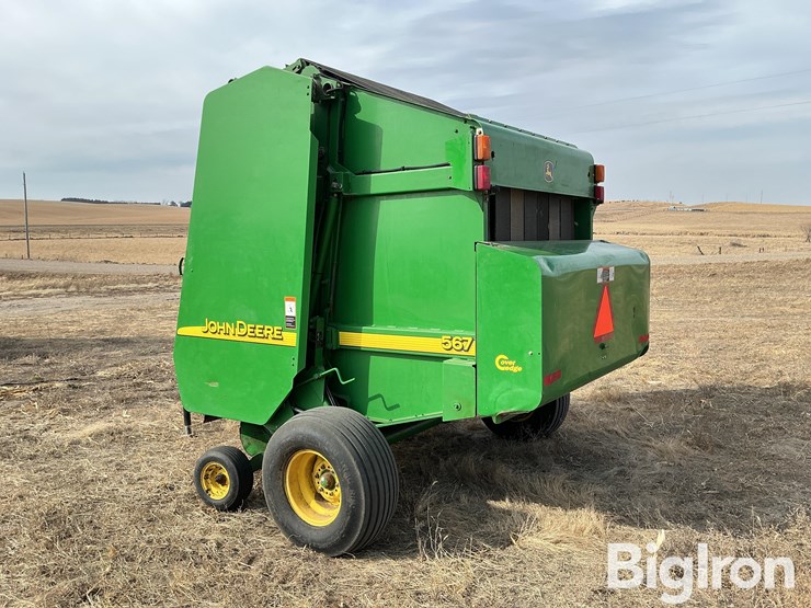 2005-john-deere-567-image-7