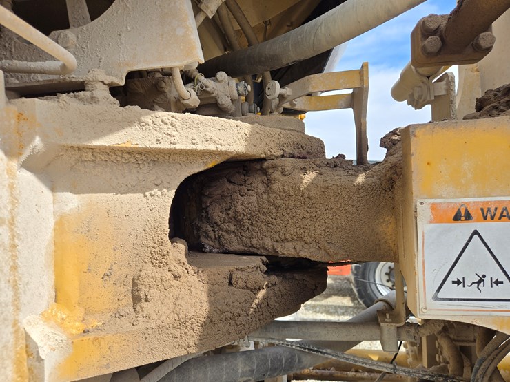 2001-caterpillar-988g-image-42