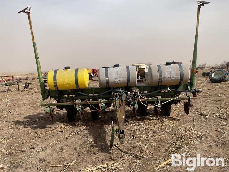 john-deere-7000-image-2