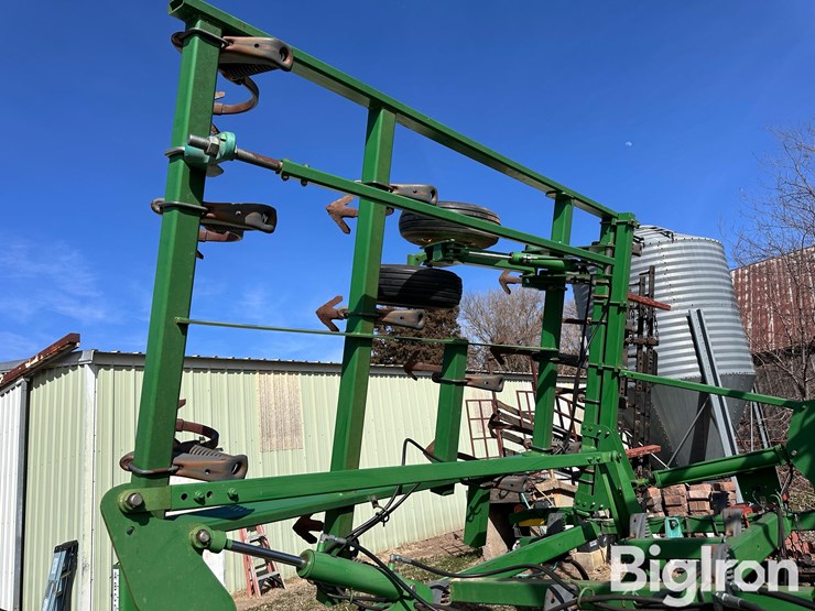 2008-john-deere-2210-image-10