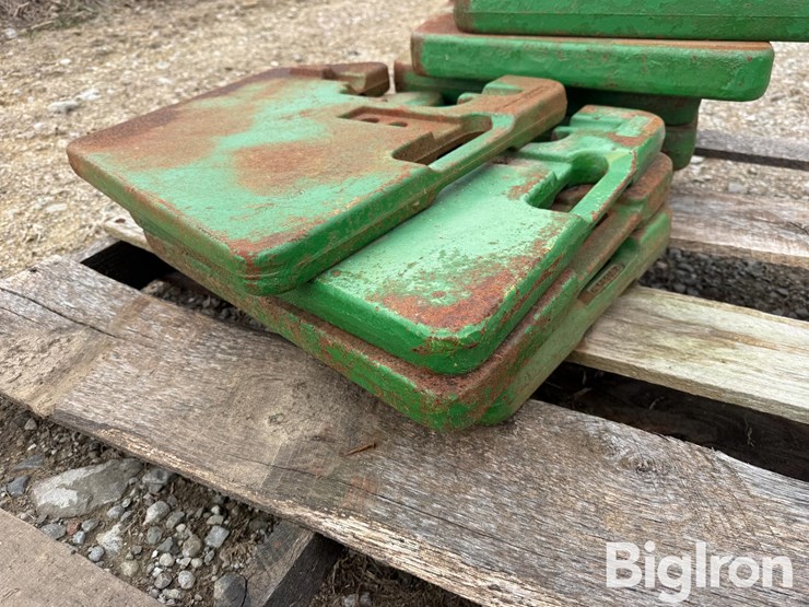 john-deere-suitcase-weights-image-16