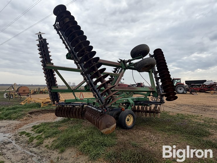 john-deere-630-image-5