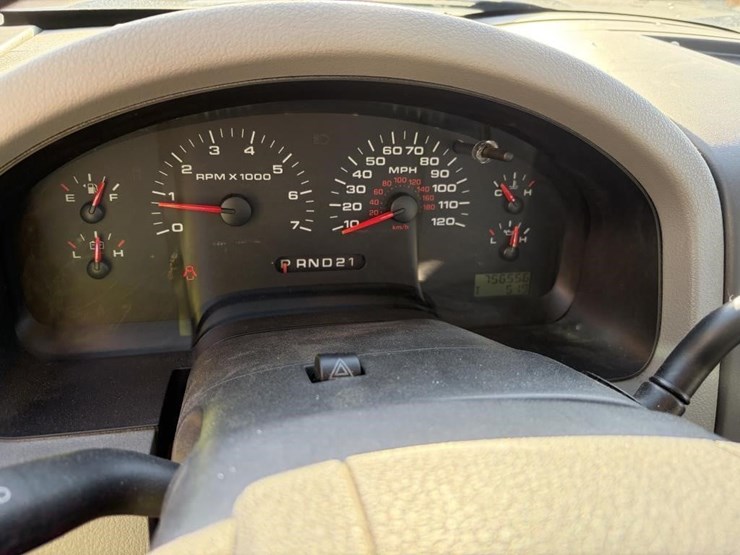 2008-ford-f150-xl-image-15