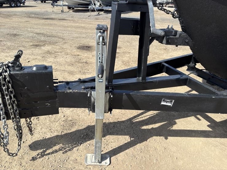 1978-unknown-trailer-image-55