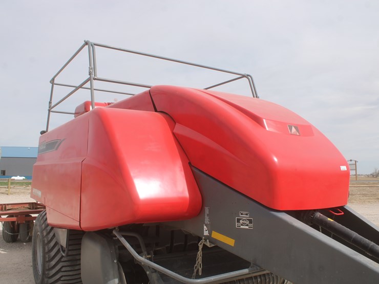 2010-agco-2170-image-91