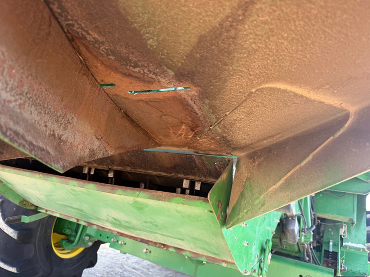 2014-john-deere-s670-image-63