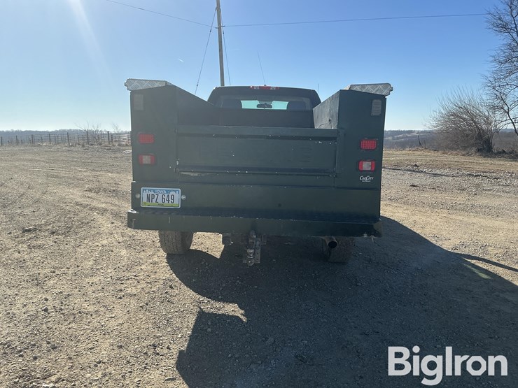 2011-chevrolet-k2500-image-6