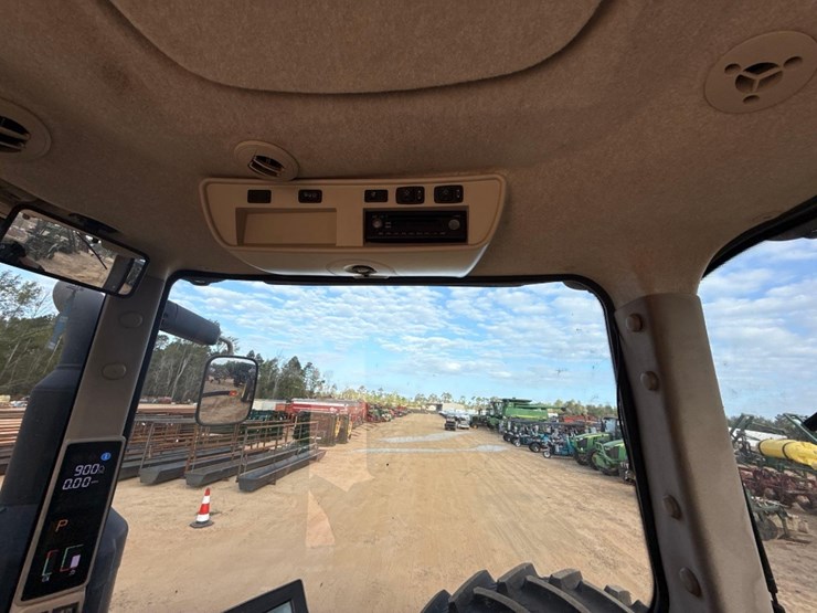 2015-john-deere-8270r-image-32