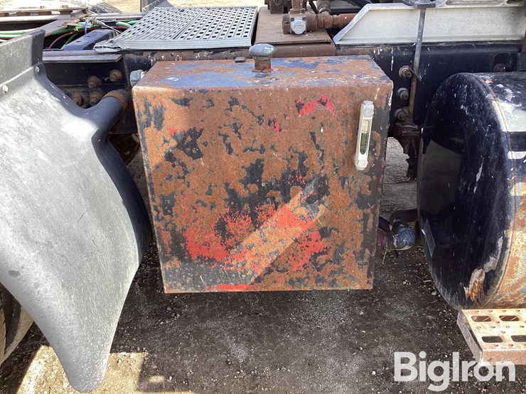 1999-sterling-l9513-image-16