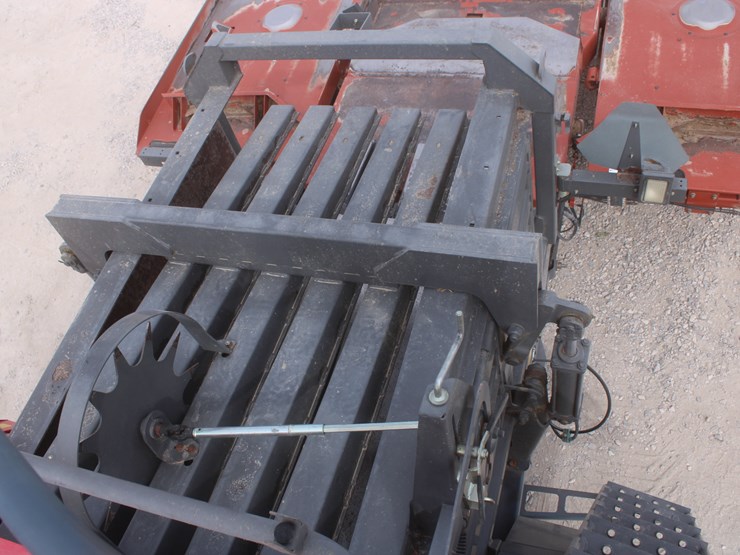 2010-agco-2170-image-52