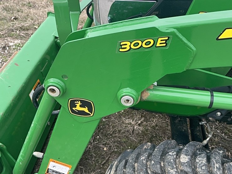 john-deere-3025e-image-12