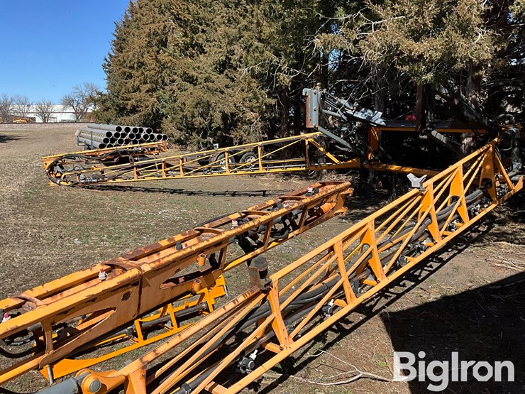 2010-hagie-sts10-image-9