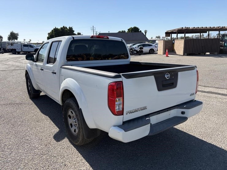 2018-nissan-frontier-image-4