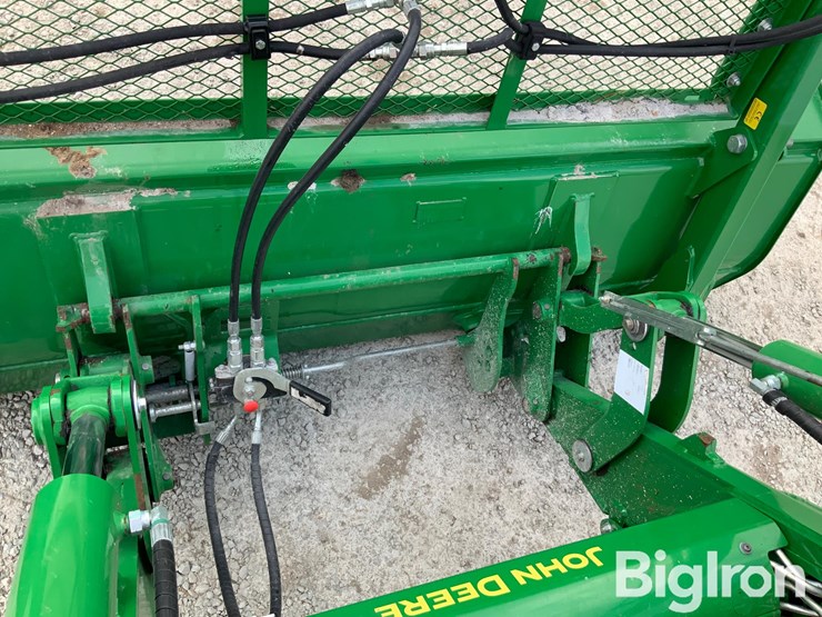 2021-john-deere-6175r-image-16