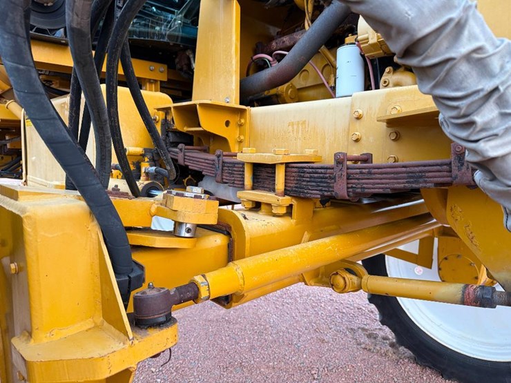 ag-chem-rogator-664-image-26