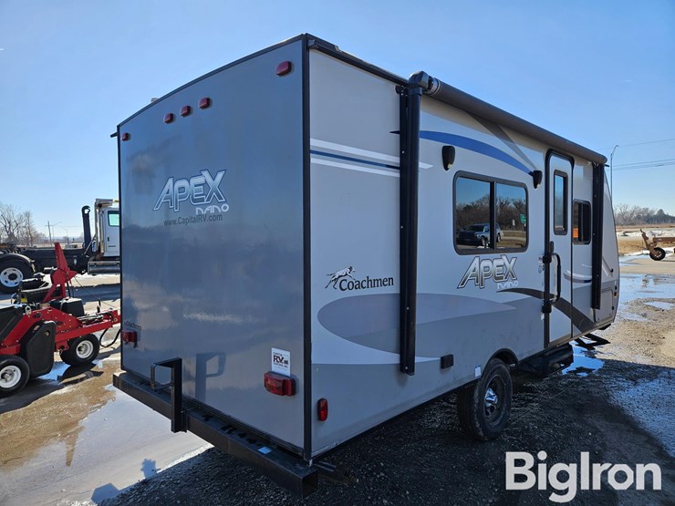 2020-massey-ferguson-730-image-5