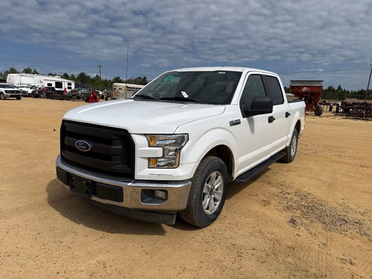 2019-ford-f150-xl-image-2